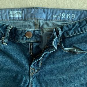 Gap Jeans